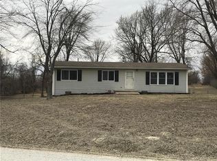 2019 Whipple Rd, Bates City, MO 64011