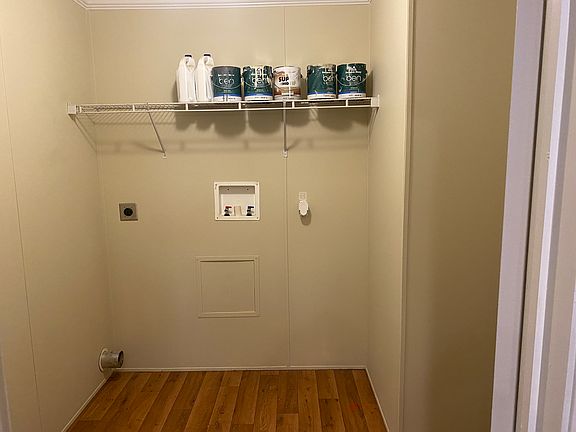5th image of 1517 E Main St