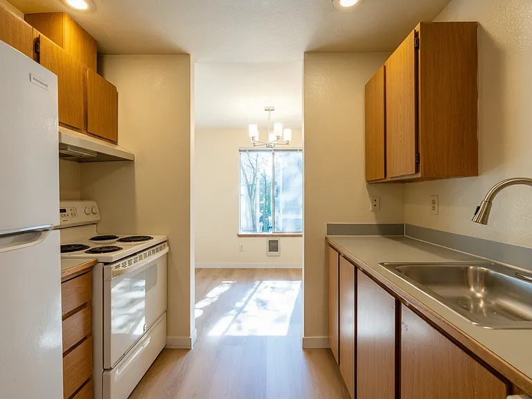 Bridle Estates — Photo 12