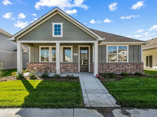 313 W Boxthorn Dr, Andover, KS 67002