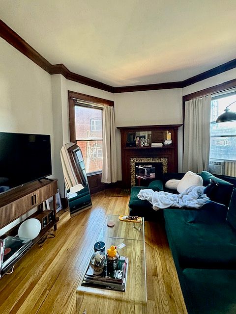 1st image of 849 Beacon St APT 5