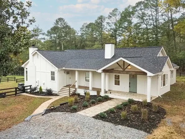 15585 Thompson Rd, Milton, GA 30004