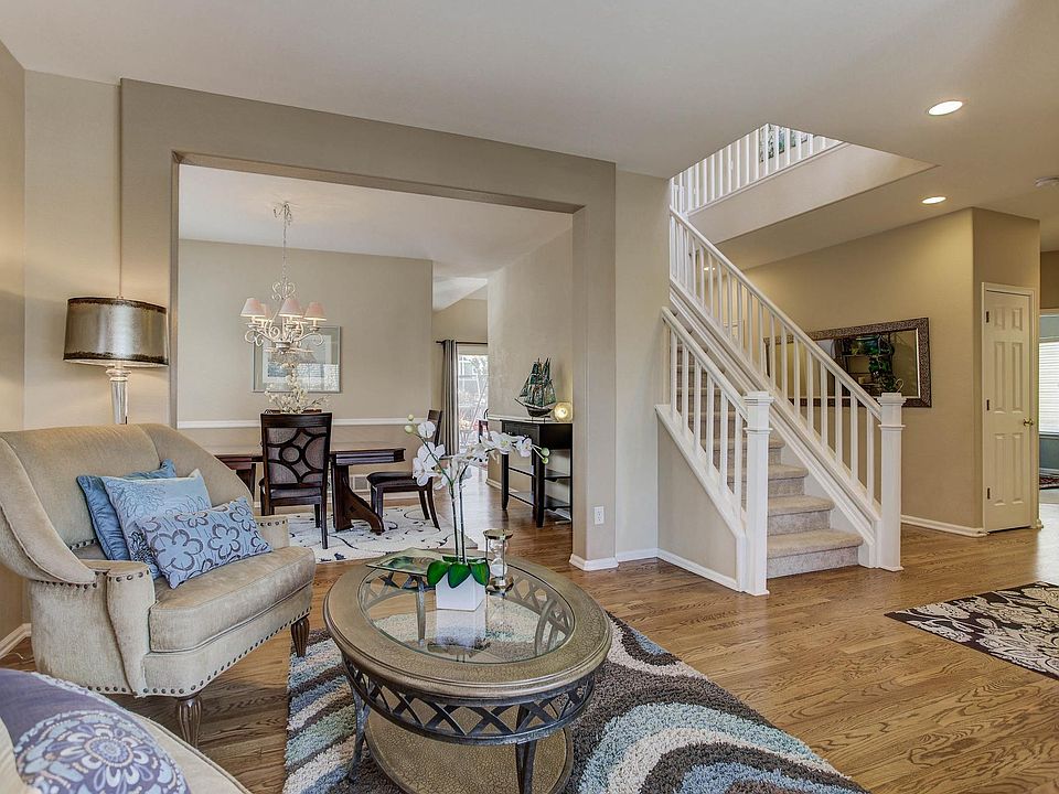 Gorgeous hardwood floors!
