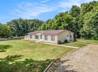 627 N Cooper St, Newaygo, MI 49337