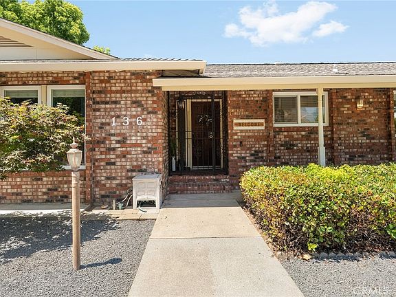 4th image of 136 Estates Dr