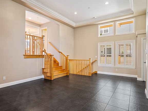 5th image of 505 El Redondo Ave #A