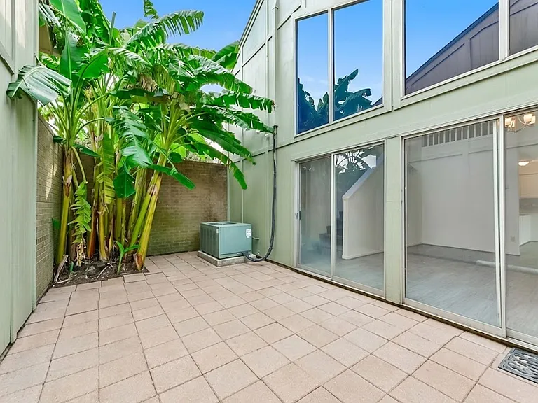 1811 Veranda Dr — Photo 5