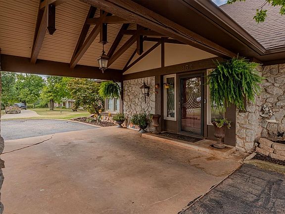 4th image of 254 N Marshall Dr
