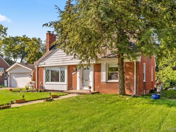 21270 Outer Dr, Dearborn, MI 48124
