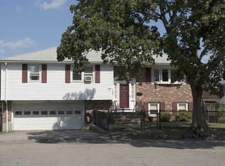 12 Sealund Rd, Quincy, MA 02171