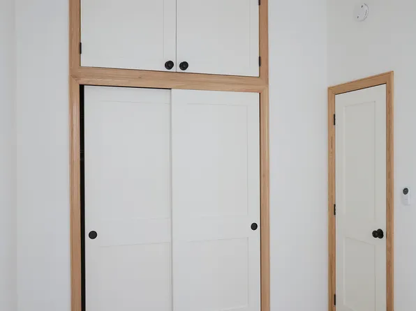 319 West 75th Street image 17 of 20