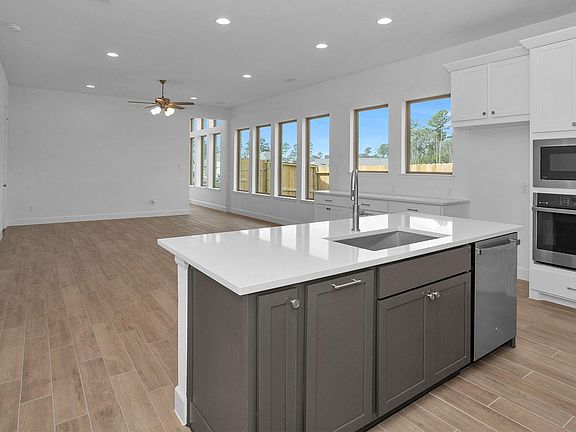 4th image of 608 Crested Duck Ct