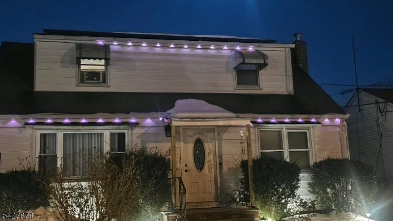 1st image of 115 Hawthorne St