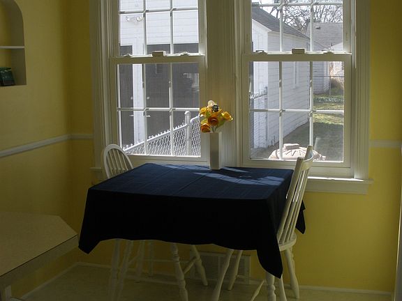 Breakfast Nook