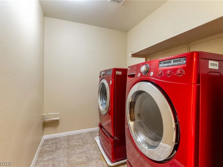 7741 Donner Peak St — Photo 24