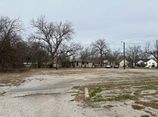 1615 S Travis St, Sherman, TX 75090