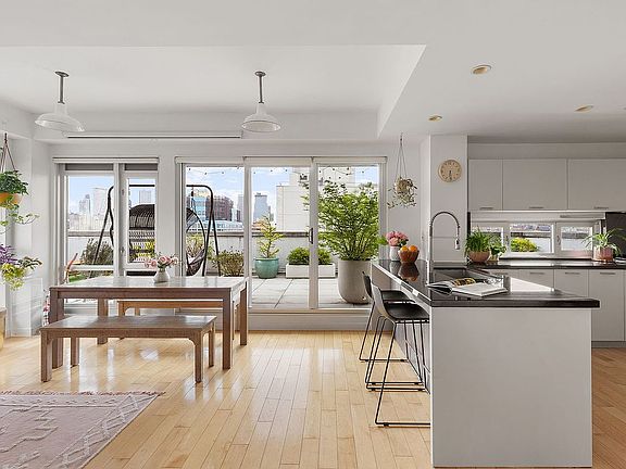 3rd image of 253 4th Ave #11B