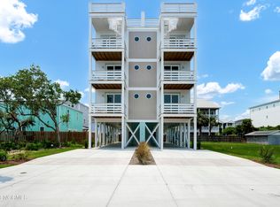 1318 Bowfin Ln #2, Carolina Beach, NC 28428