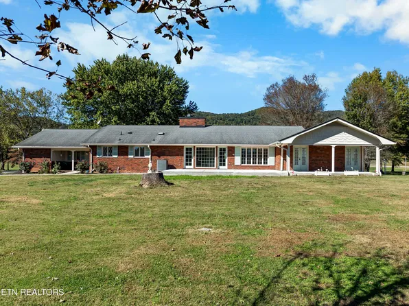 186 Shetland Rd, La Follette, TN 37766