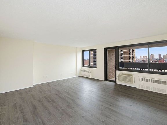 4th image of 80 Gold St #18D