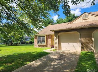 16 Morton Ct, East Brunswick, NJ