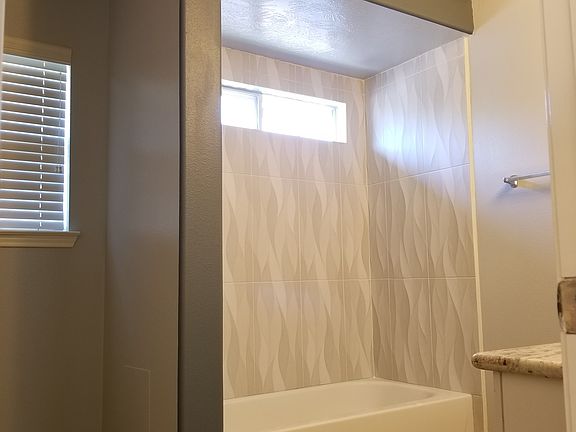5th image of 6131 Baron Hill Ln