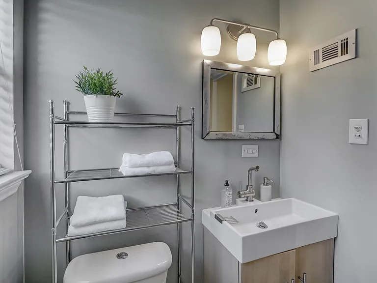 3325 Eastwood Dr — Photo 36