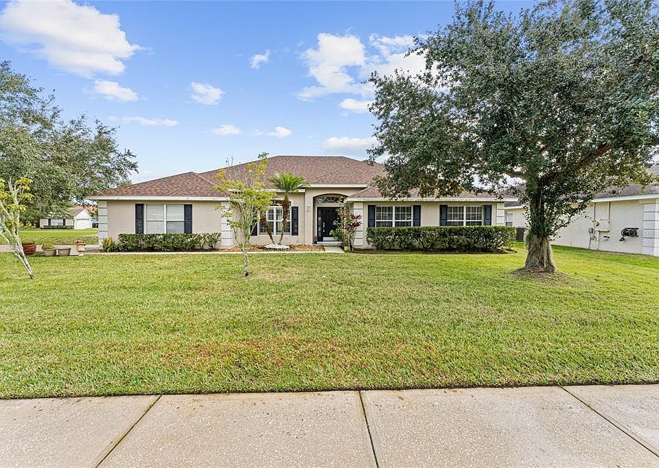 1st image of 3225 Lorimar Ln