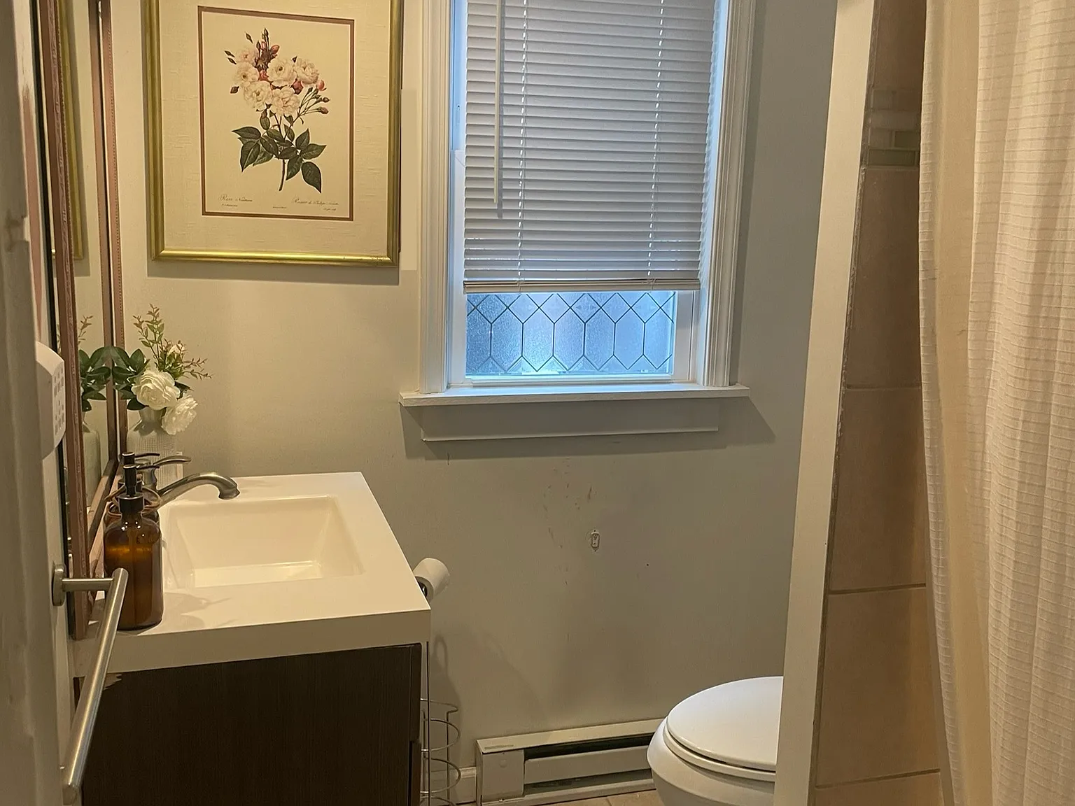 2 bed, 1250 sqft, $2,400 — Photo 2