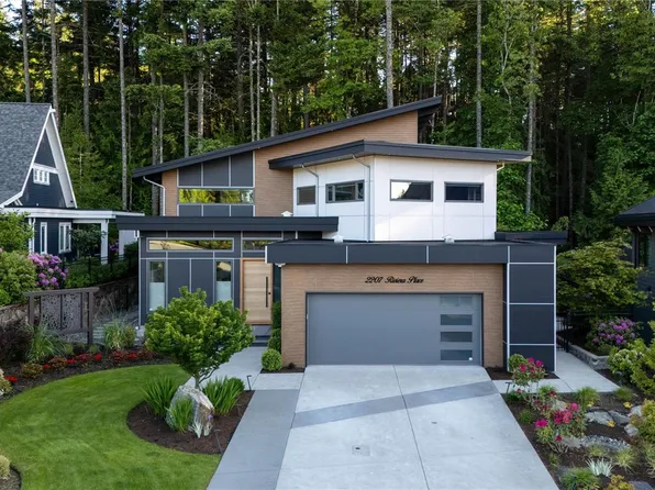 2207 Riviera Pl, Langford, BC V9B 0Y5