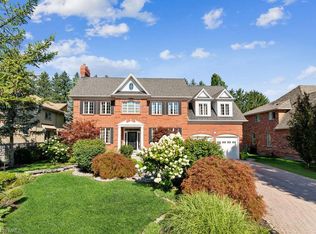 1865 Featherston Dr, Mississauga, ON L5L2T2