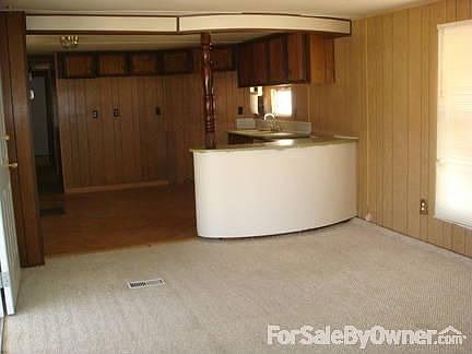 2nd image of 850 W Lake Dr