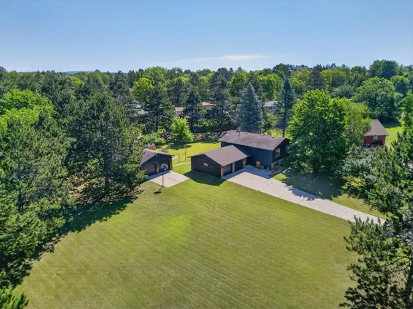 307 NE 10th Street Cir, Grand Rapids, MN 55744