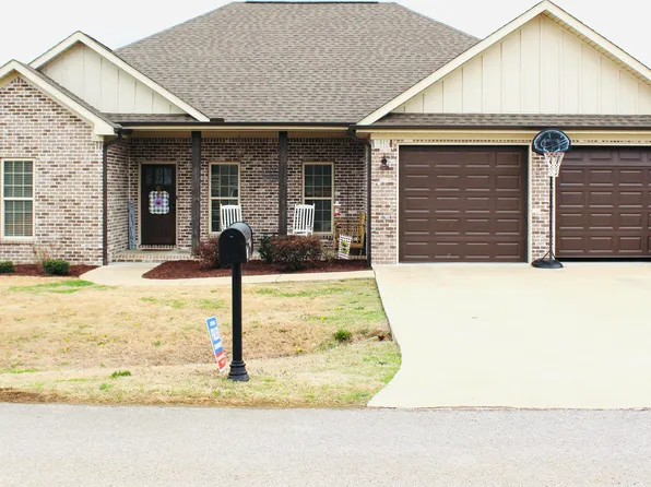 141 Scogin Loop, Tuscumbia, AL 35674