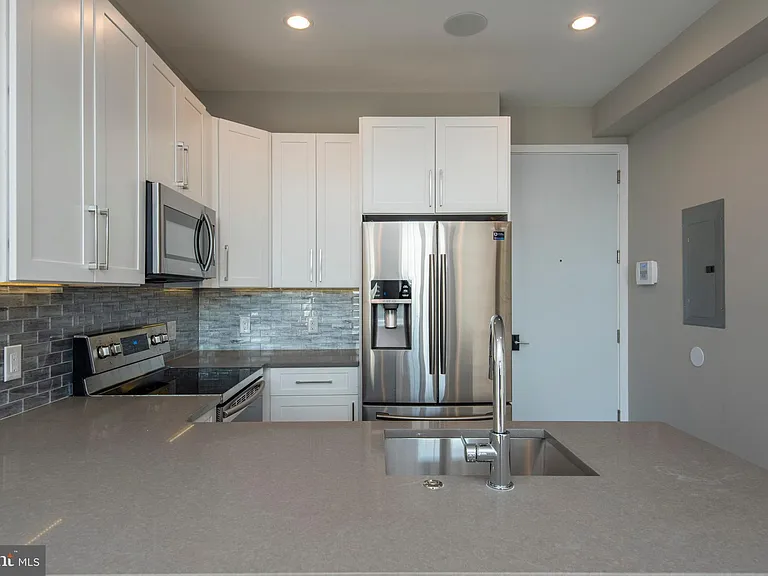 1340 S 13th St #3G — Photo 2