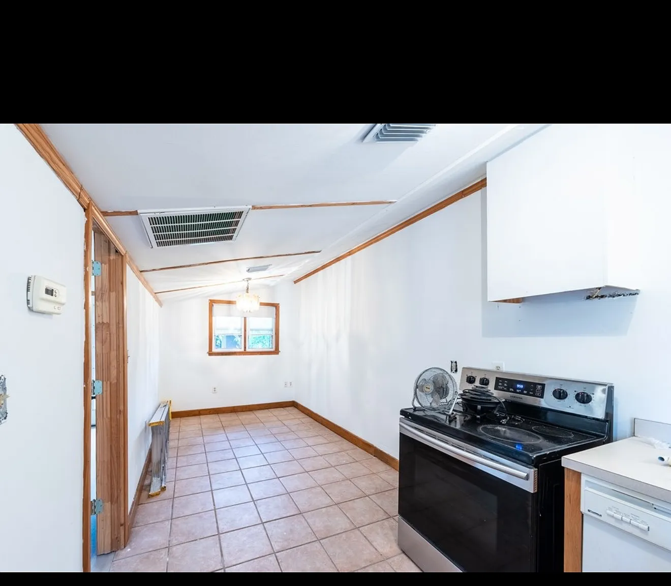 1 bed, 2246 sqft, $750 — Photo 3