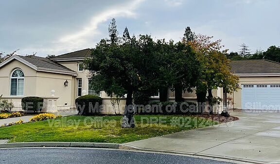 2nd image of 13690 Ronnie Way