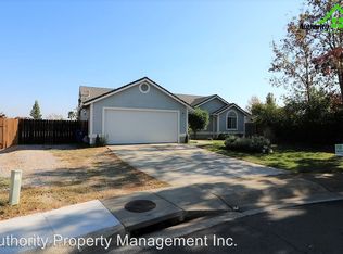 1137 Windscape Ct, Redding, CA 96003
