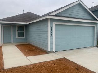 5720 Geronimo Trl, Seguin, TX 78155