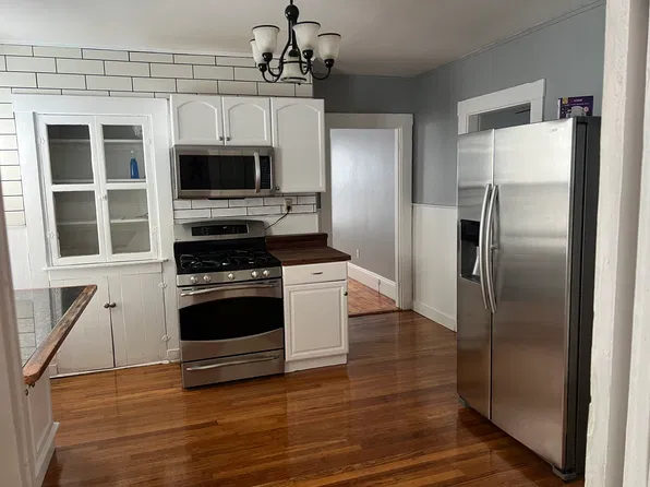 28 W Dane St #1, Beverly, MA 01915