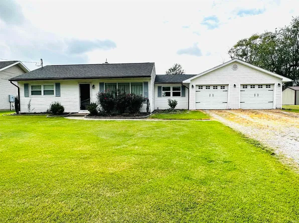 13 Daviess Dr, Washington, IN 47501