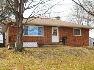 615 Harwood Ave, Waterloo, IA 50701