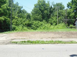 206 W 2nd St, Waverly, OH 45690