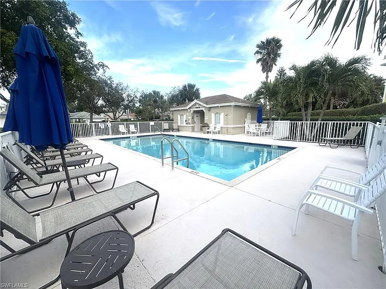 14907 Sterling Oaks Dr — Photo 26