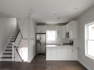 141 Hawthorne St, Roselle Park, NJ 07204