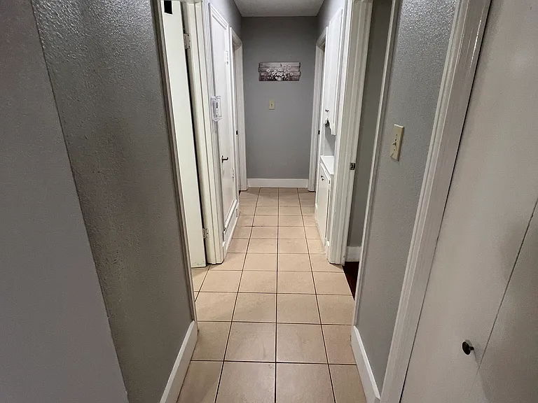 114 Dunn St — Photo 15