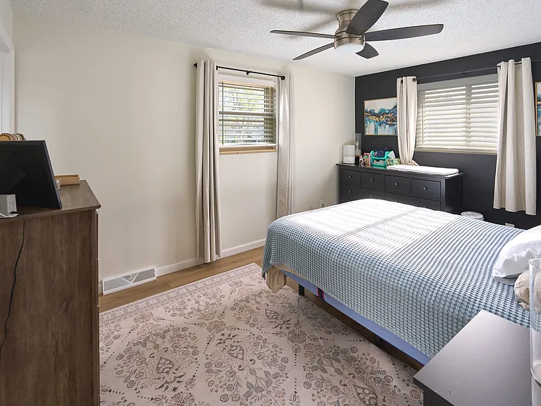 9355 W Iowa Pl — Photo 10