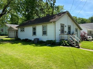 1602 W 2nd St, Dixon, IL 61021