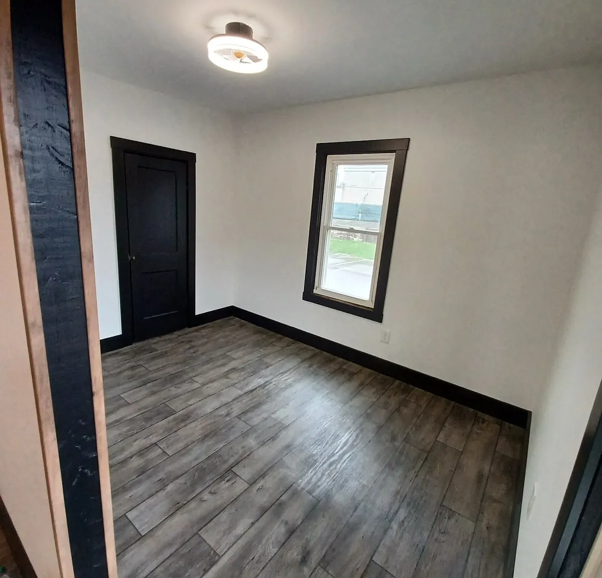 1723 J St — Photo 3