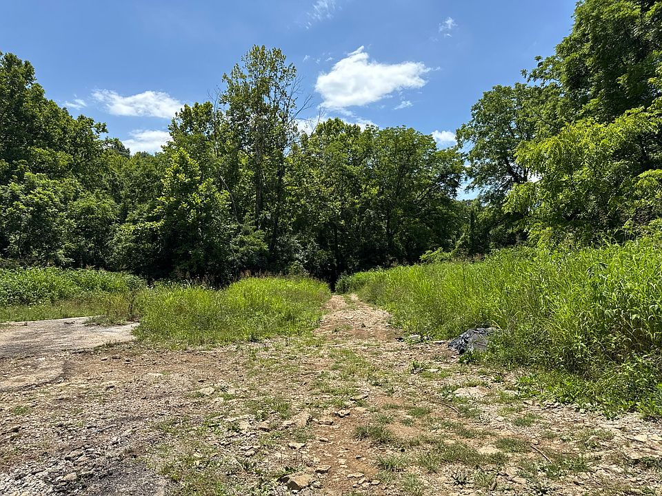 2nd image of 2640 & 2680 John Watts Rd